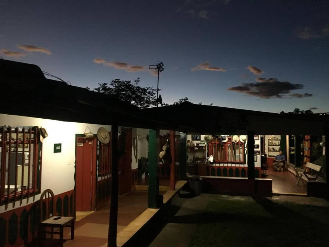 Caficultur -alojamiento Rural 鄉村民宿 Buenavista (Quindio)